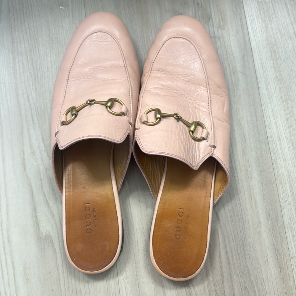 Gucci leather mule